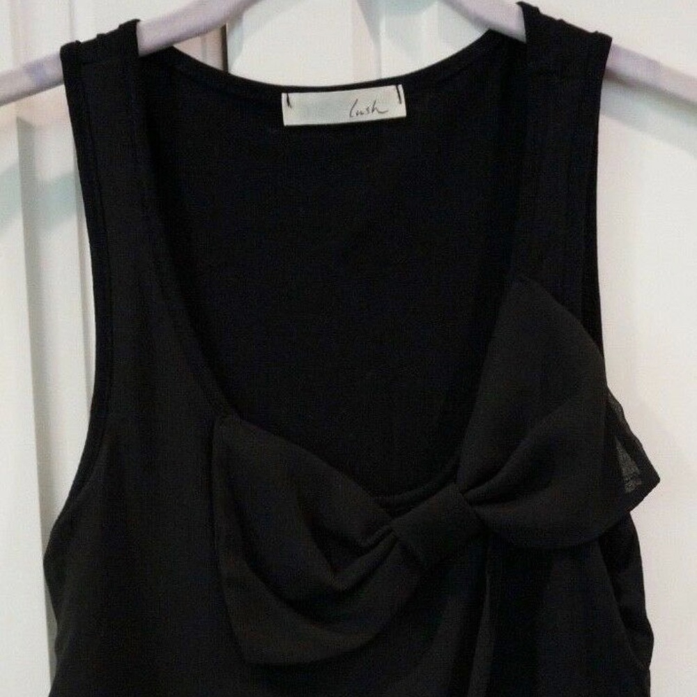NWOT Lush Tank With Bow Detail size XS